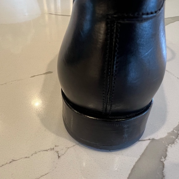 Allen Edmonds Siena Cap-stitch Oxford Dress Shoe.  Black main image 11